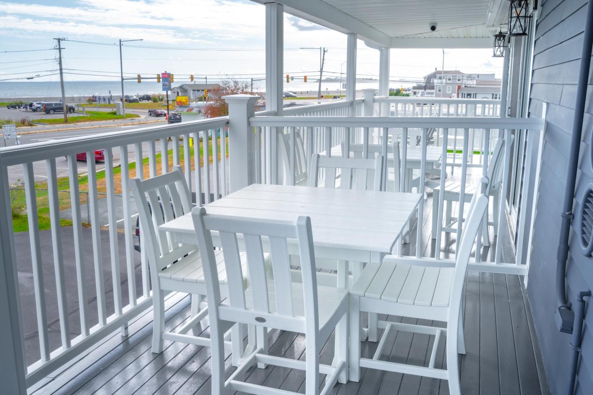 935 Ocean, A Beachside Inn Hampton Exterior foto